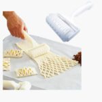 גלגלת פסים לבצק פלסטיק