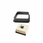 רינג טארטלט מרובע מחורר 7*7 ס"מ שחור עמיד באפייה