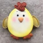 חותכן אפרוח עם כרבולת 9.4 10.4 סמ