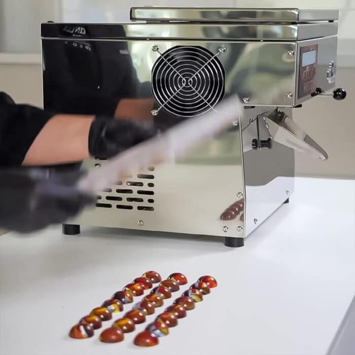 ⁦מטמפררת שוקולד מקצועית חשמלית - איטליה⁩ – תמונה ⁦2⁩