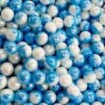 חרוזי סוכר תכלת לבן מטאלי 70 גר