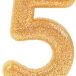 נר מנצנץ זהב עם מעמד מס 5