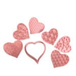 סט 8 חותכנים עם טקסטורה - לבבות