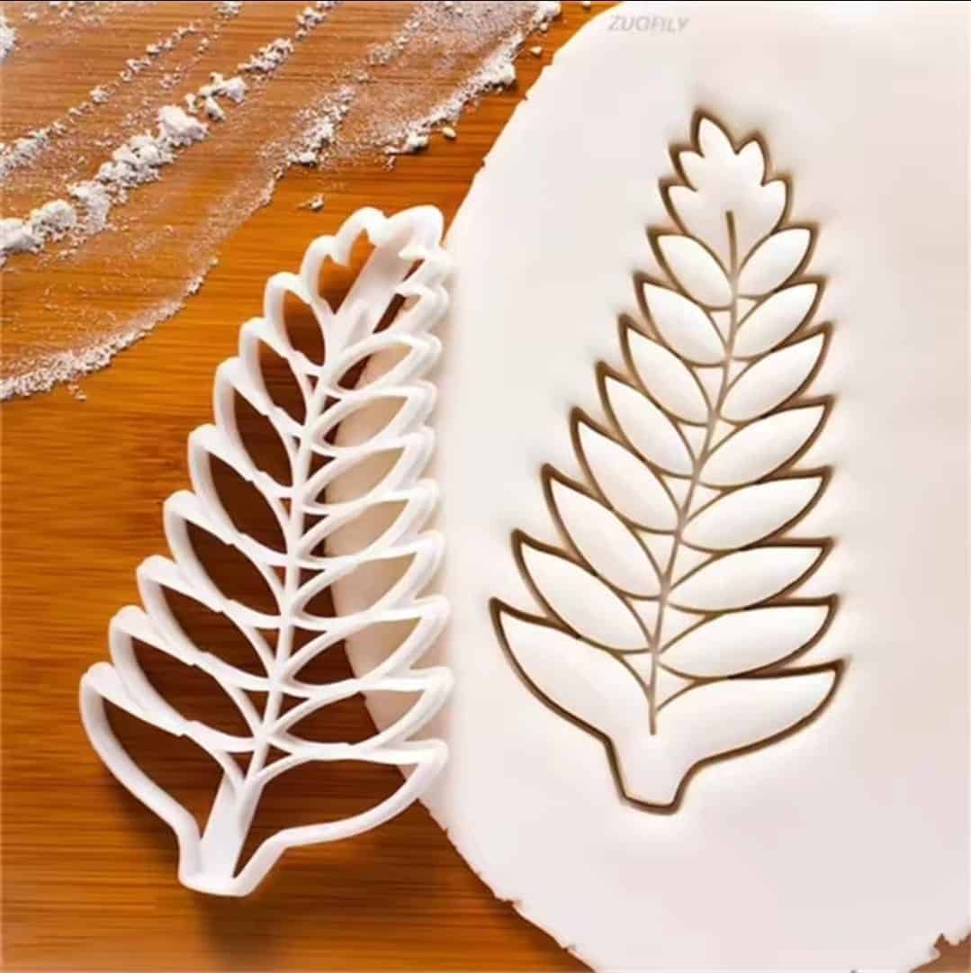 2895221a-f400-49d9-96a1-fd4469cd90d4 חותכן עלה מאורך 10*4 ס"מ – תמונה 1