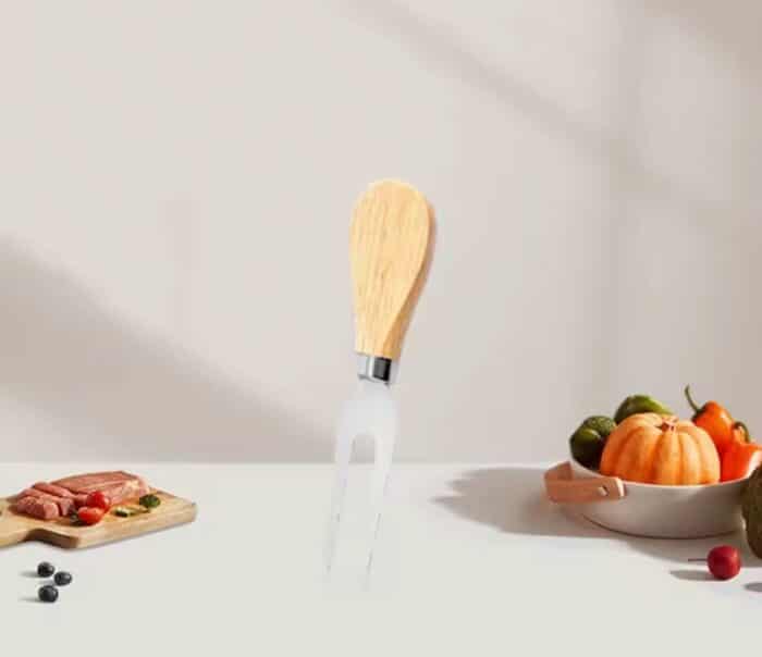 ⁦סט 3 סכינים לחיתוך גבינה 12-3-1.6 סמ⁩ – תמונה ⁦3⁩