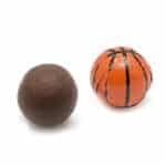 שוקולד חלב כדורסל 10 יח כ-130 גרם